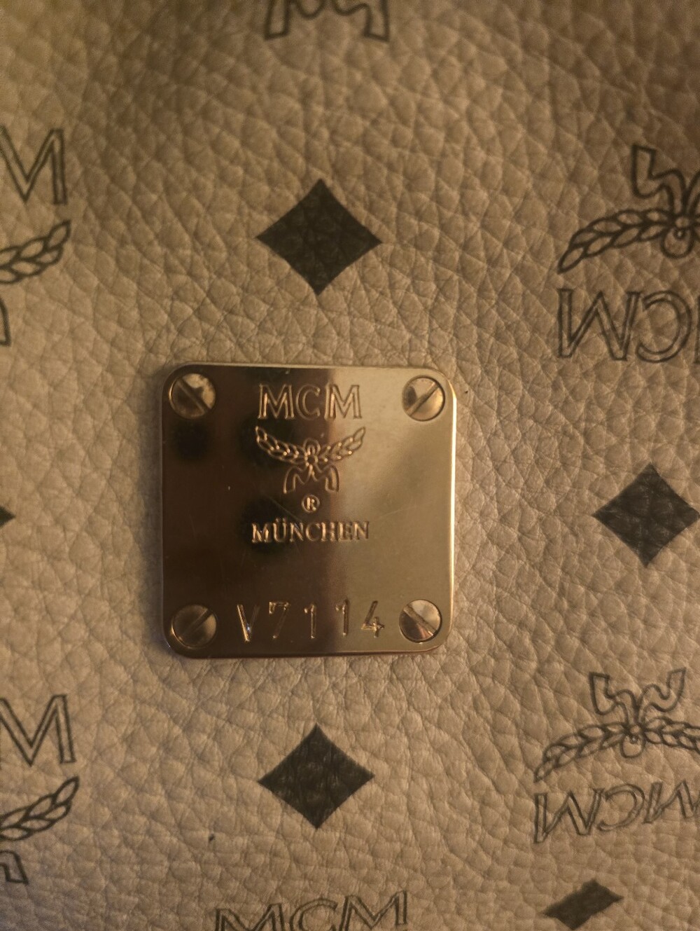 MCM Beige Leather Drawstring Bucket Bag - Picture 2 of 16